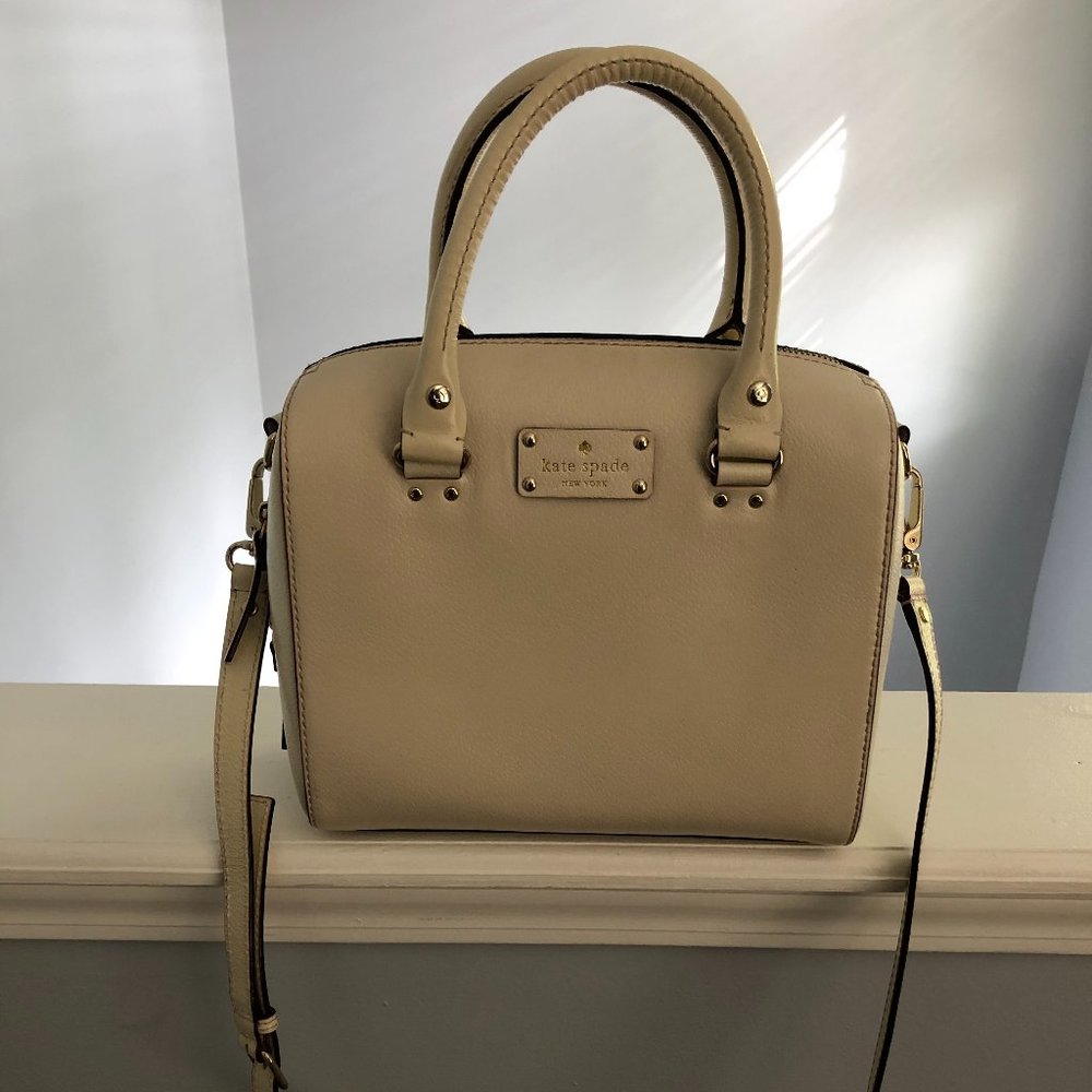 Kate Spade Ivory Handbag with Crossbody Strap